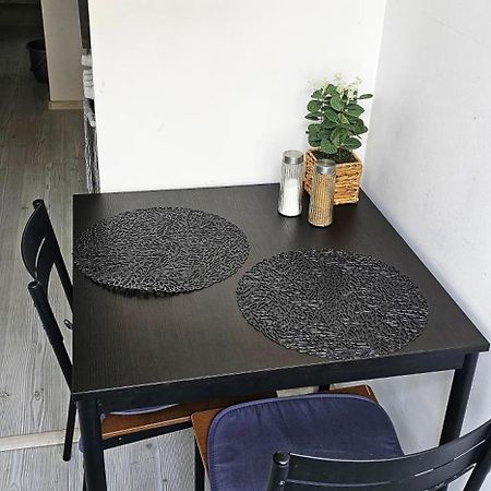 Lacul Tei Aparthotel Bukares Bagian luar foto